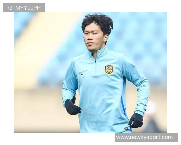 孙兴慜携快船定制球衣展现笑容梦幻联动引发球迷热议 孙兴慜携快船定制球衣展现笑容梦幻联动引发球迷热议