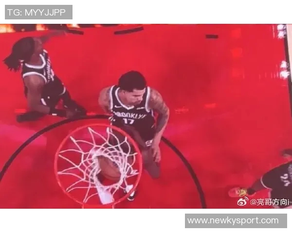 杰伦布朗半场表现低迷仅得6分3失误球队状态堪忧 杰伦布朗半场表现低迷仅得6分3失误球队状态堪忧