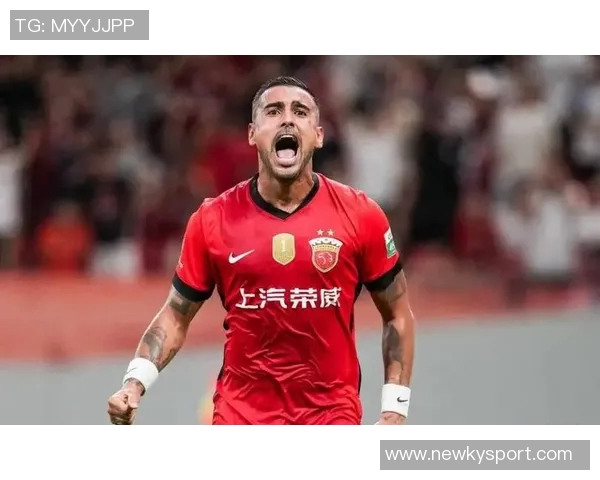 上海海港队提前集结备战训练中中秋节期间不放松全力以赴迎接挑战