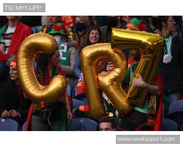 曼联季票遭黄牛倒卖15球迷频购虚假座位引发关注 曼联季票遭黄牛倒卖15球迷频购虚假座位引发关注